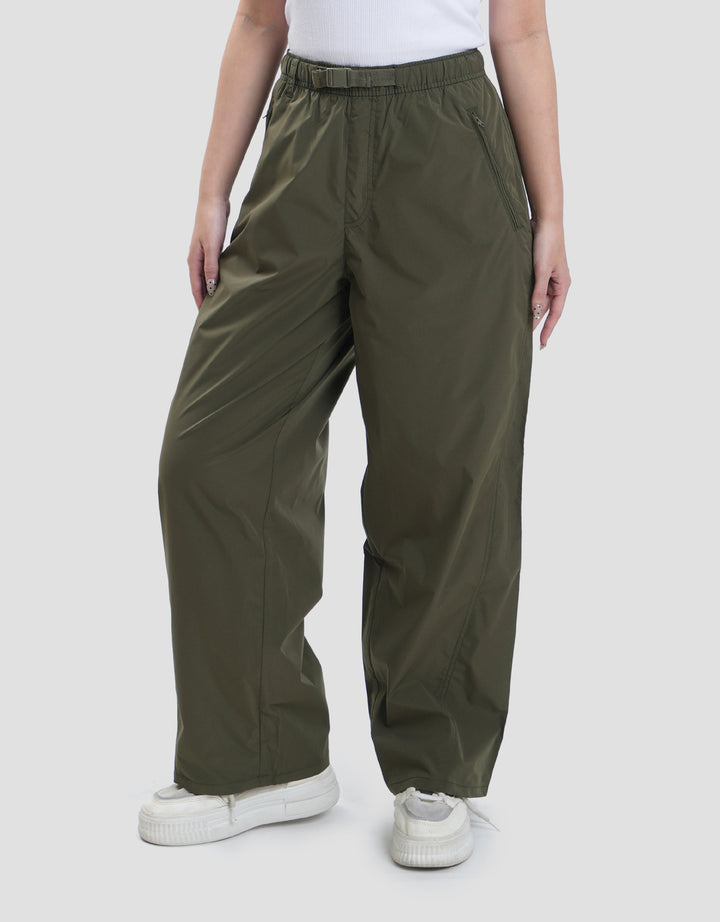 Suko Taslan-Belted Wide Leg Celana Panjang Wanita