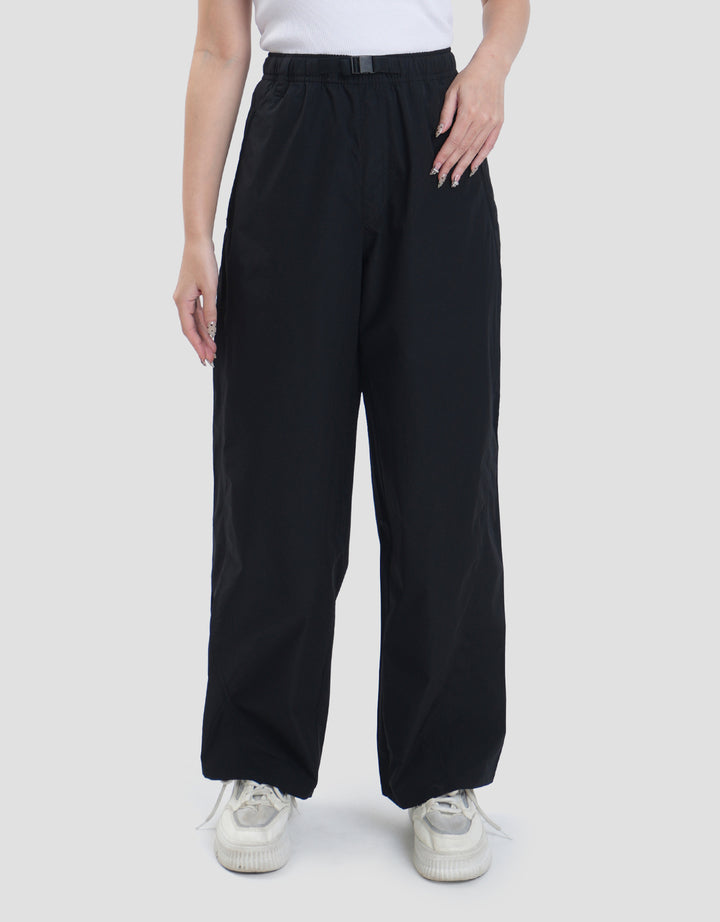 Suko Taslan-Belted Wide Leg Celana Panjang Wanita