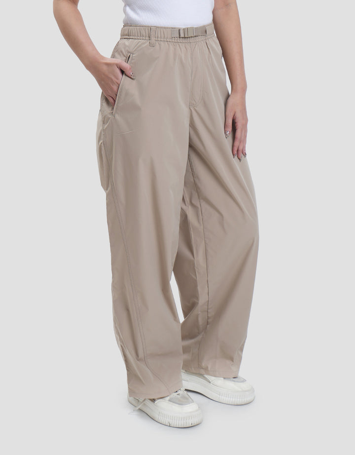 Suko Taslan-Belted Wide Leg Celana Panjang Wanita