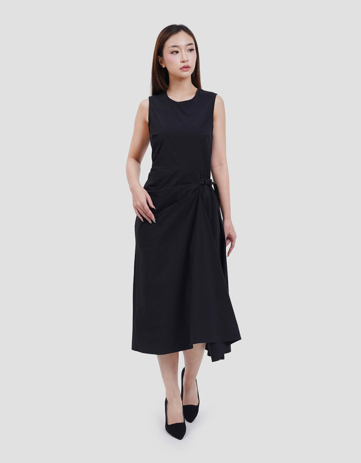 Suko Buckle Sleeveless Side Waist Buckle Gaun Midi Wanita