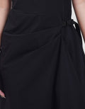 Suko Buckle Sleeveless Side Waist Buckle Gaun Midi Wanita
