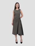 Suko Buckle Sleeveless Side Waist Buckle Gaun Midi Wanita