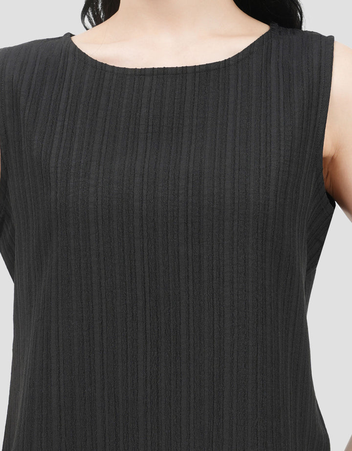 Suko Kerut Crinkle Kerah Bulat Blouse Sleeveless Wanita