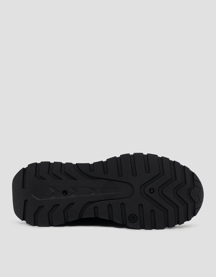 YONGKI KOMALADI SEPATU SNEAKERS S1-ADS224-26 PRIA