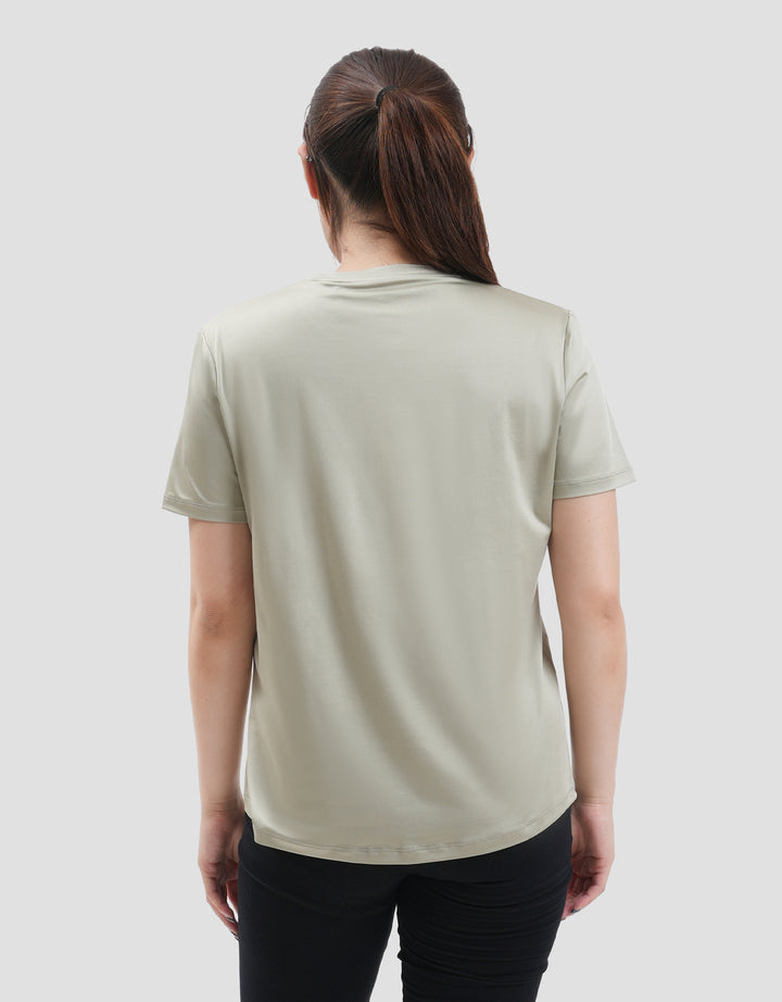 Suko Sports Kerah Bulat Lengan Pendek Kaos Wanita