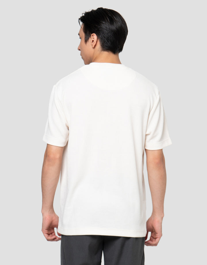 Cole Solid Texture Kaos Pria