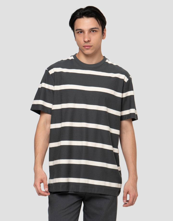 Cole Stripes Herringborn Pattern Reg Fit Kaos Pria
