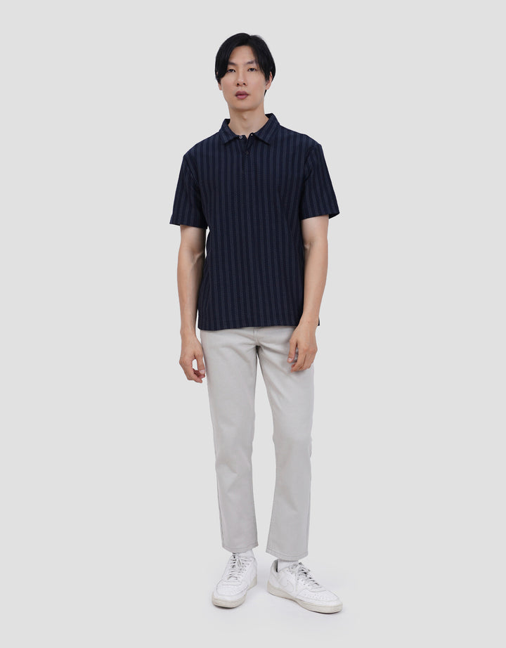 Cole Stripes Vertical Herringborn Pattern Smart Fit Kaos Polo Pria
