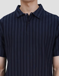 Cole Stripes Vertical Herringborn Pattern Smart Fit Kaos Polo Pria