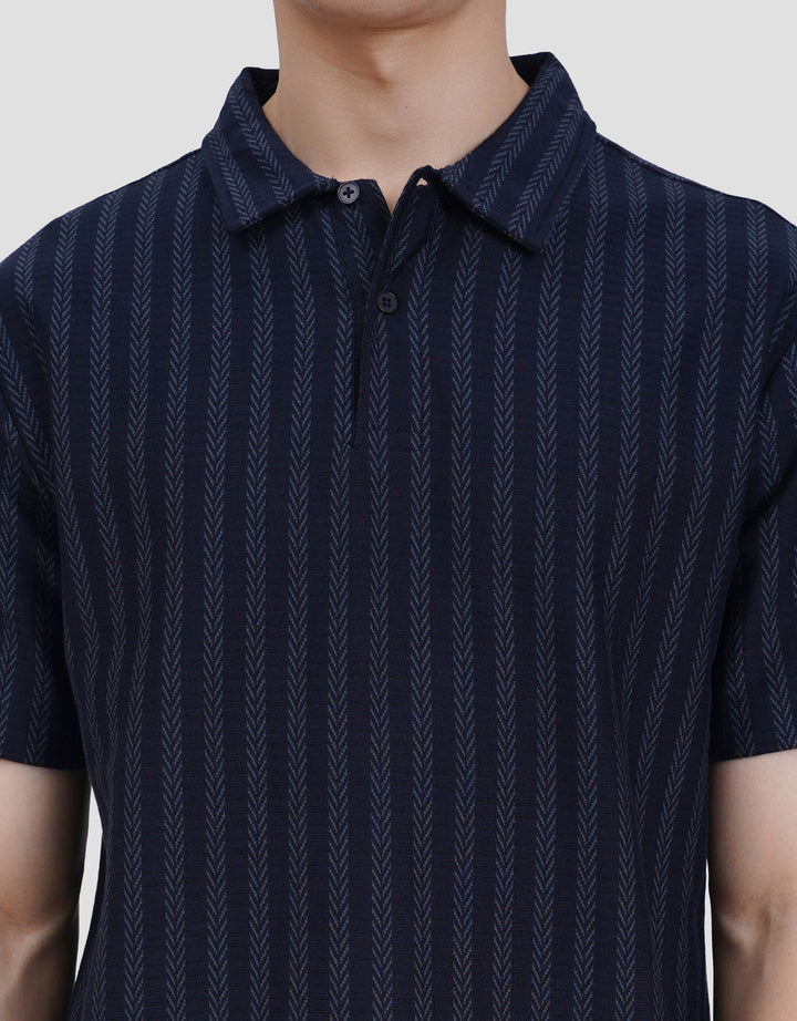 Cole Stripes Vertical Herringborn Pattern Smart Fit Kaos Polo Pria