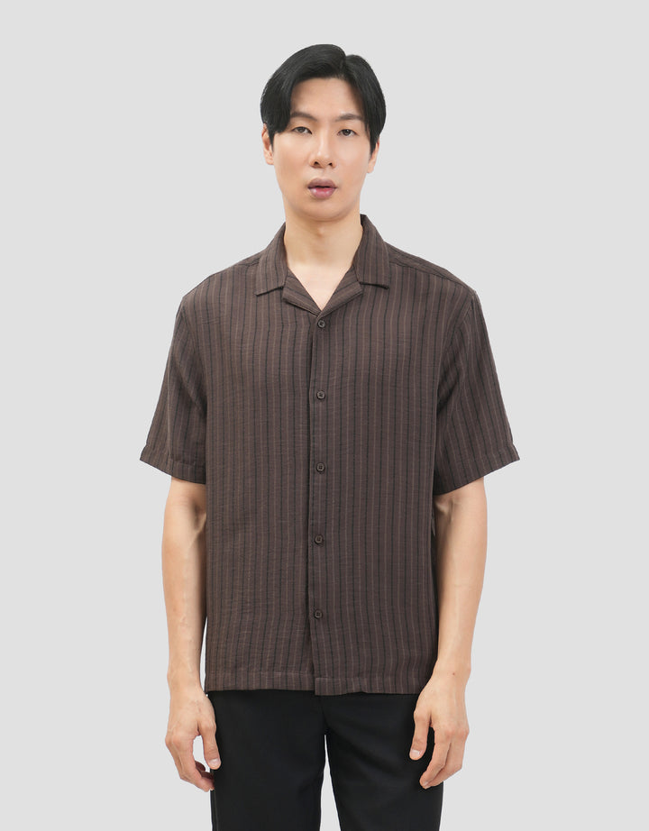 Cole Camp Colar Regular Fit Stripe Kemeja Pria