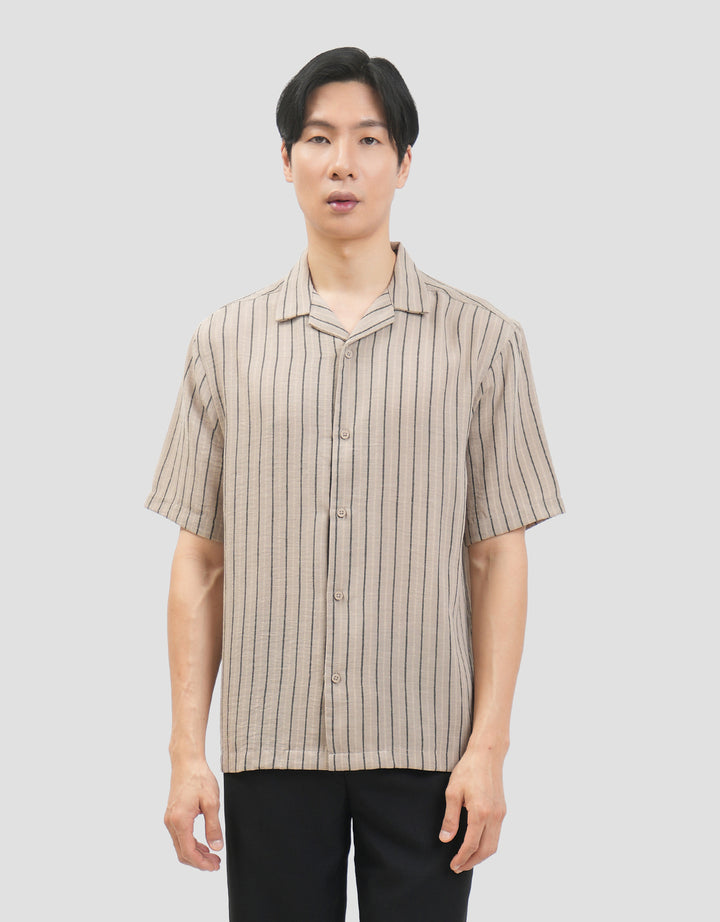 Cole Camp Colar Regular Fit Stripe Kemeja Pria