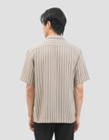 Cole Camp Colar Regular Fit Stripe Kemeja Pria
