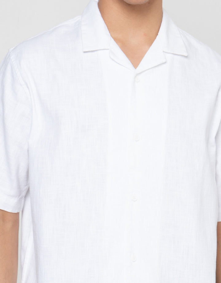Cole Camp Colar Relax Fit Solid Linen Kemeja Pria