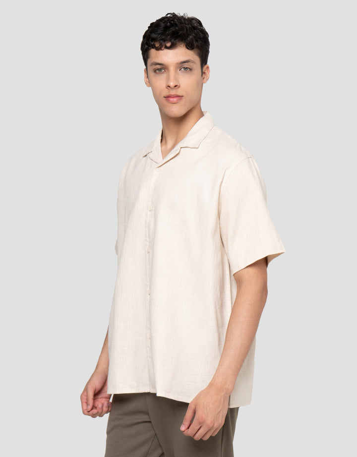 Cole Camp Colar Relax Fit Solid Linen Kemeja Pria