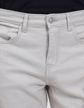 Cole Tappered Vector Celana Jeans Pria