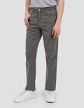 Cole Tappered Vector Celana Jeans Pria