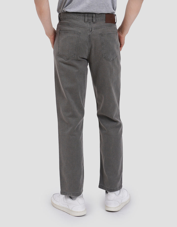 Cole Tappered Vector Celana Jeans Pria