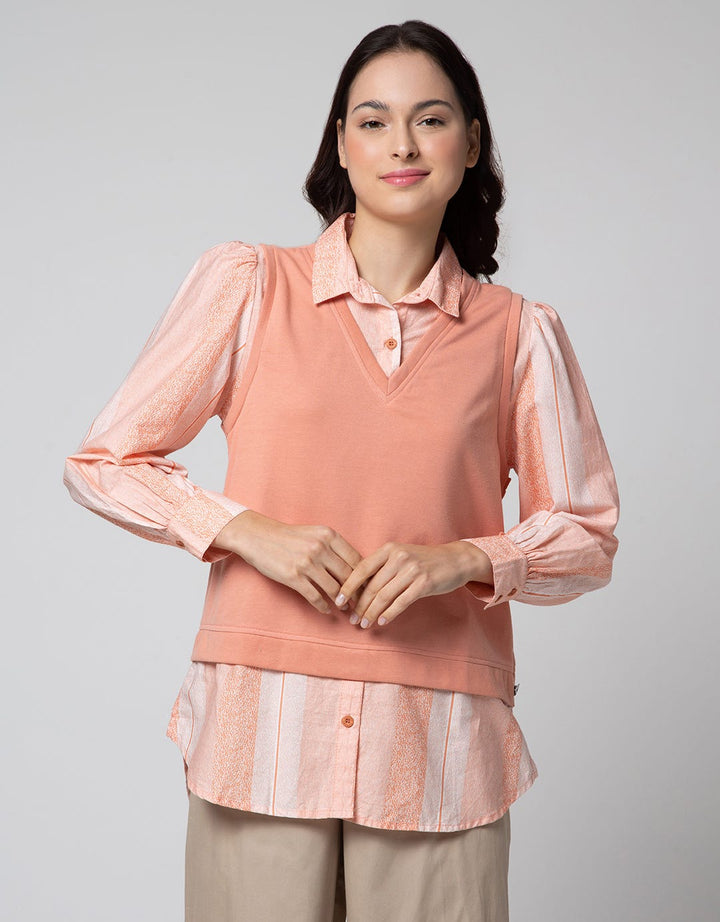 Expand Laina Women's Blouse
