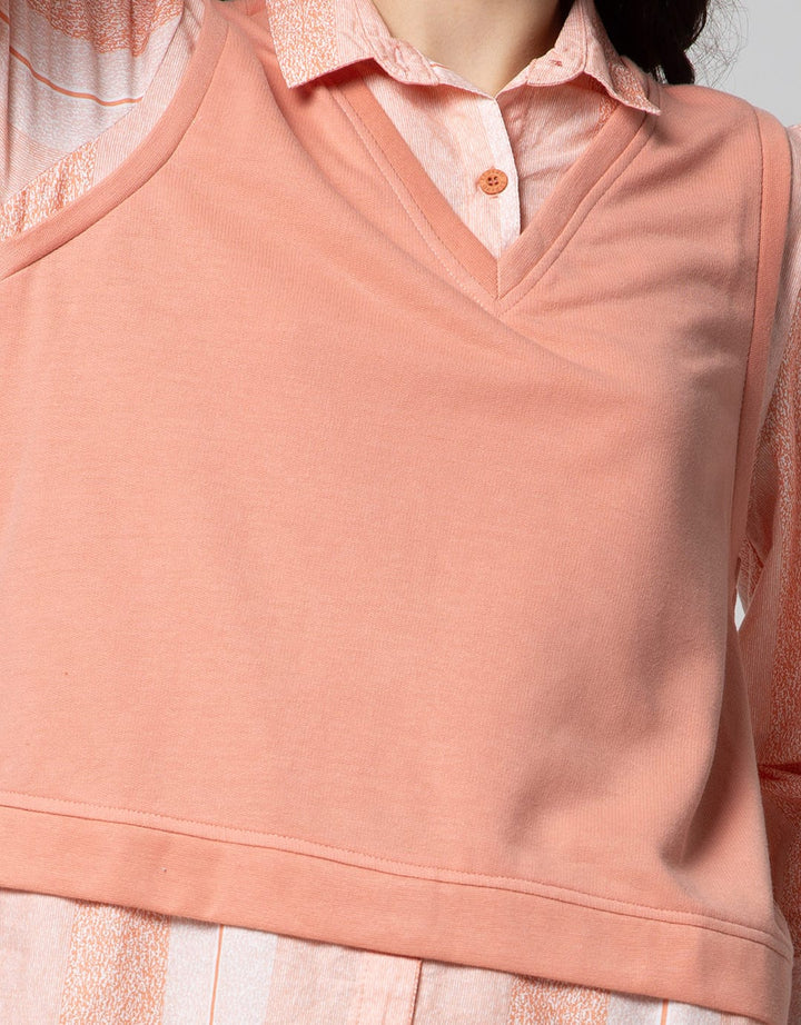 Expand Laina Women's Blouse