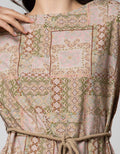 Expand Aleeta Women's Blouse
