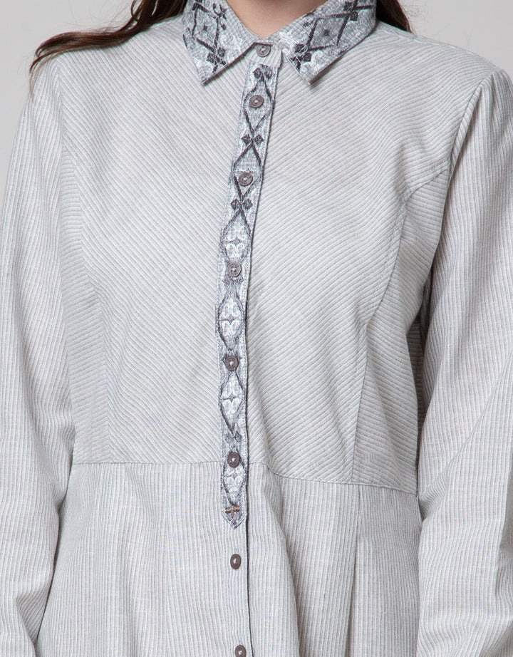Triset Casual Motif Dress