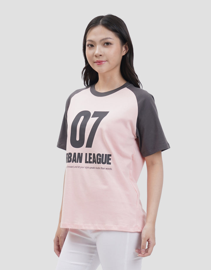 Nevada Raglan Urban League Kaos Wanita
