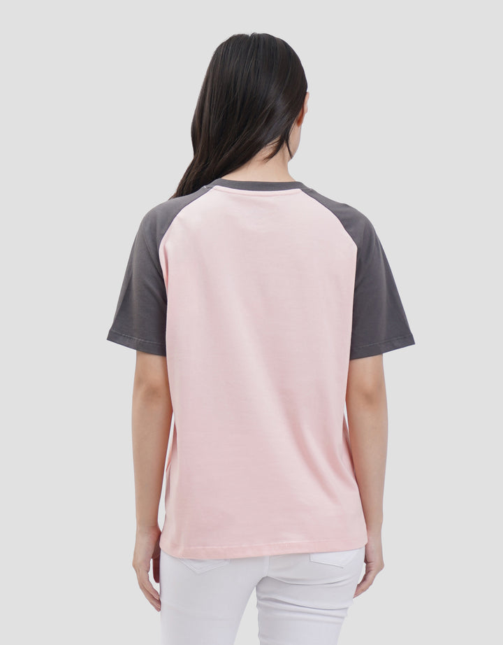 Nevada Raglan Urban League Kaos Wanita