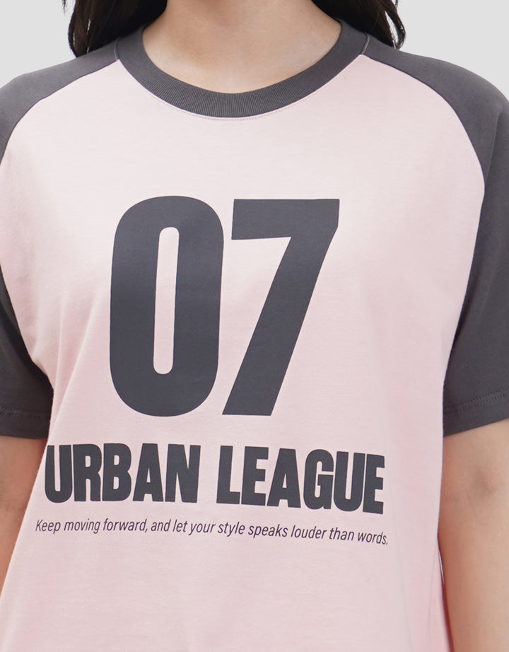 Nevada Raglan Urban League Kaos Wanita