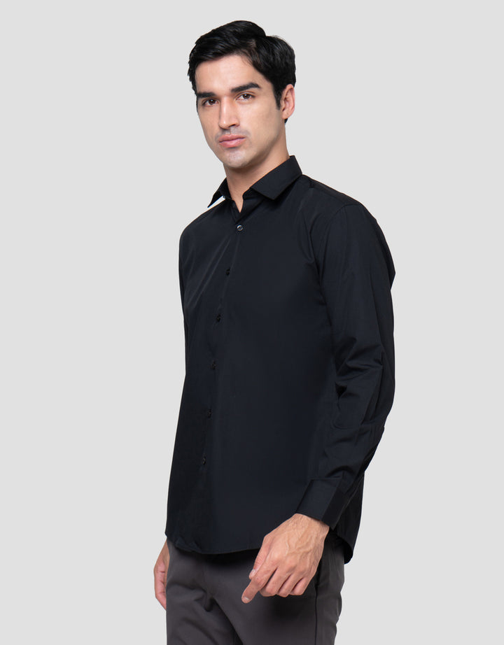 COLE BASIC SOLID SLIM KEMEJA LENGAN PANJANG PRIA