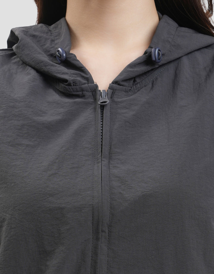 Nevada Sleeveless Top Nylon Jaket Hoodie Wanita