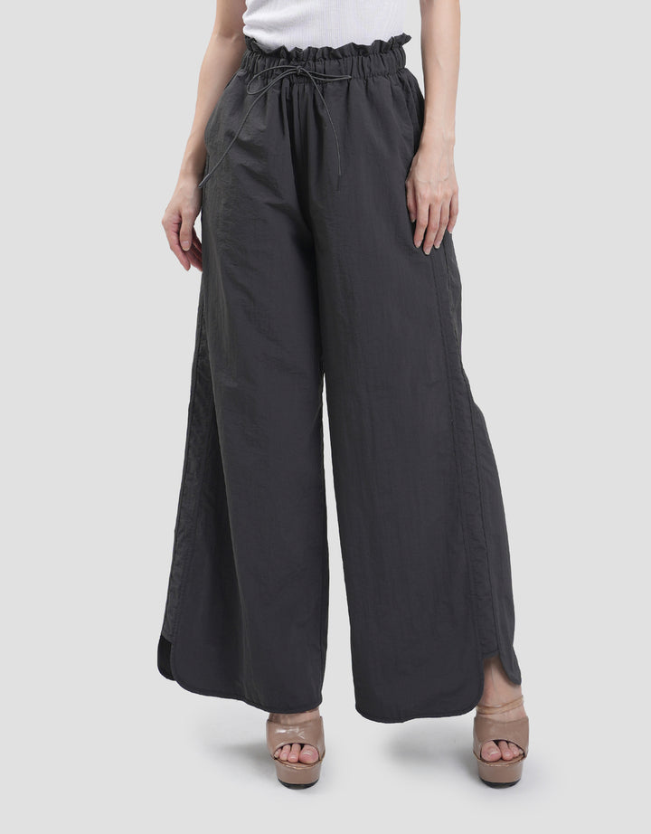 Nevada Nylon Celana Panjang Wanita