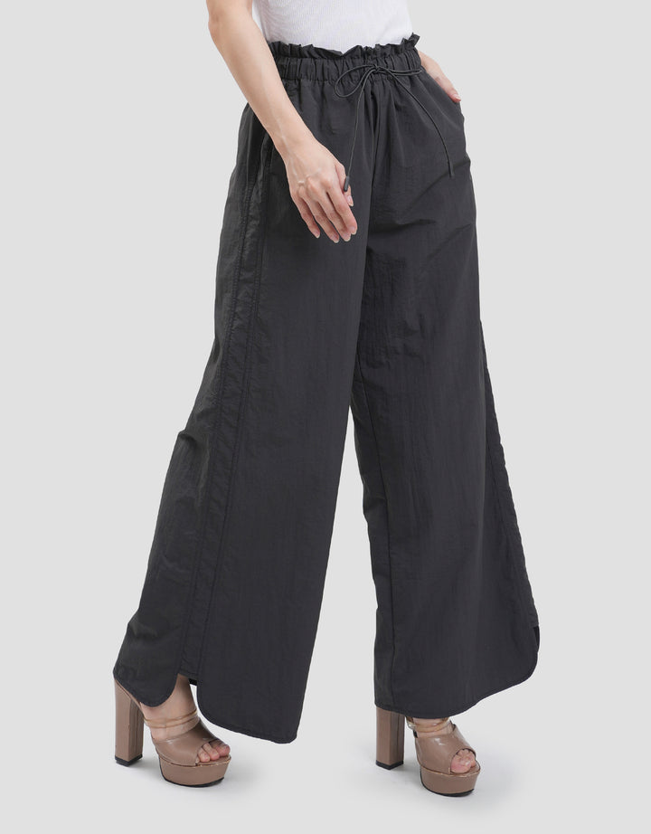 Nevada Nylon Celana Panjang Wanita