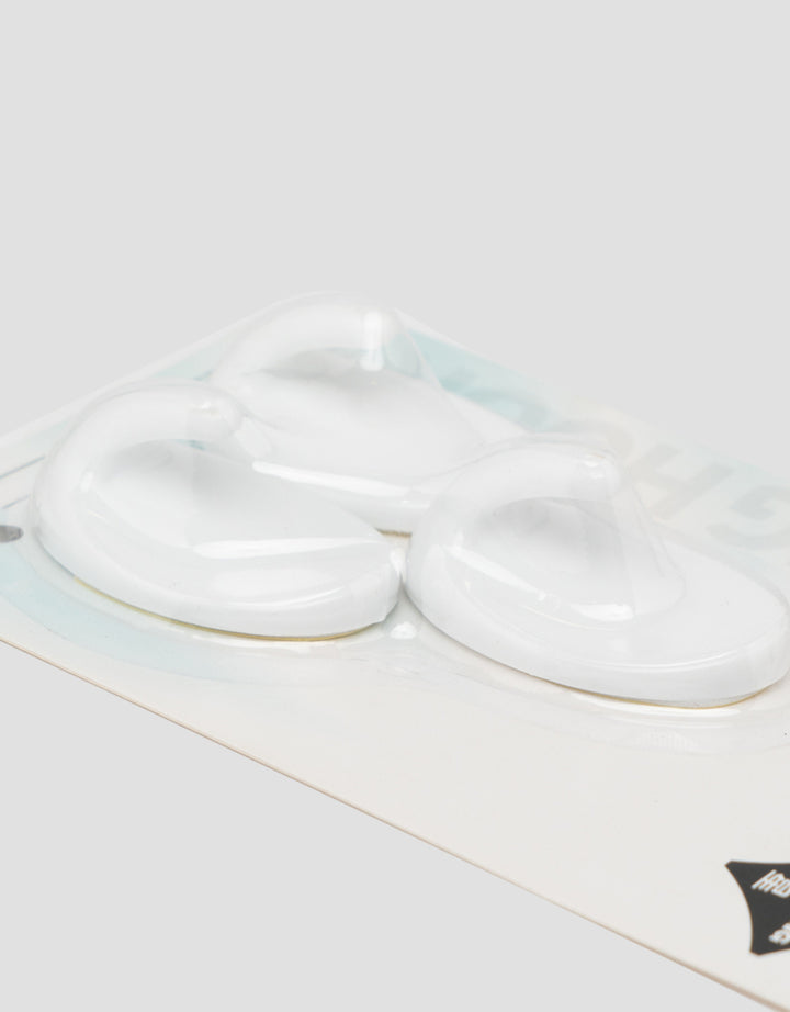 MxM Oval White Plastic Adhesive Gantungan
