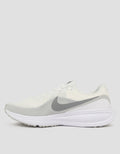 Nike Running Shoes Nike Revolution Pria