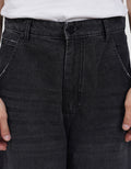 Nevada Mega Baggy Twisted Seam Celana Jeans Pria