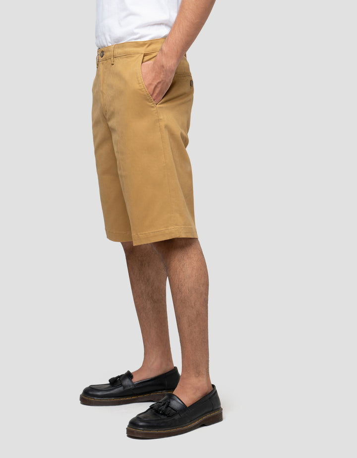 Cardinal Formal Bermuda Celana Pendek Pria