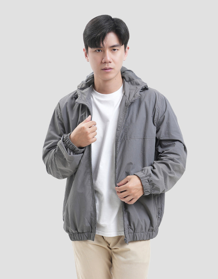 Nevada Regular Fit Cut And Sewn Zipper Jaket Pria