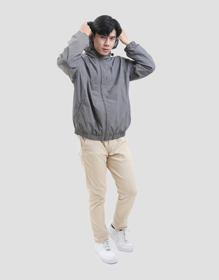 Nevada Regular Fit Cut And Sewn Zipper Jaket Pria
