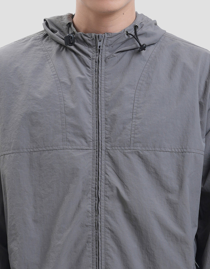 Nevada Regular Fit Cut And Sewn Zipper Jaket Pria