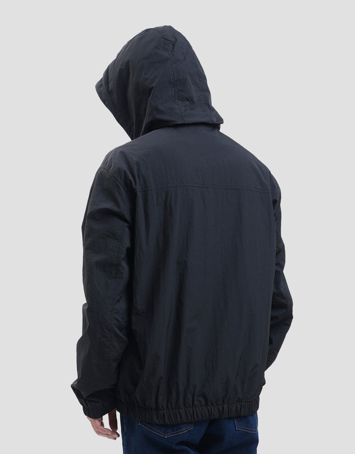 Nevada Regular Fit Cut And Sewn Zipper Jaket Pria