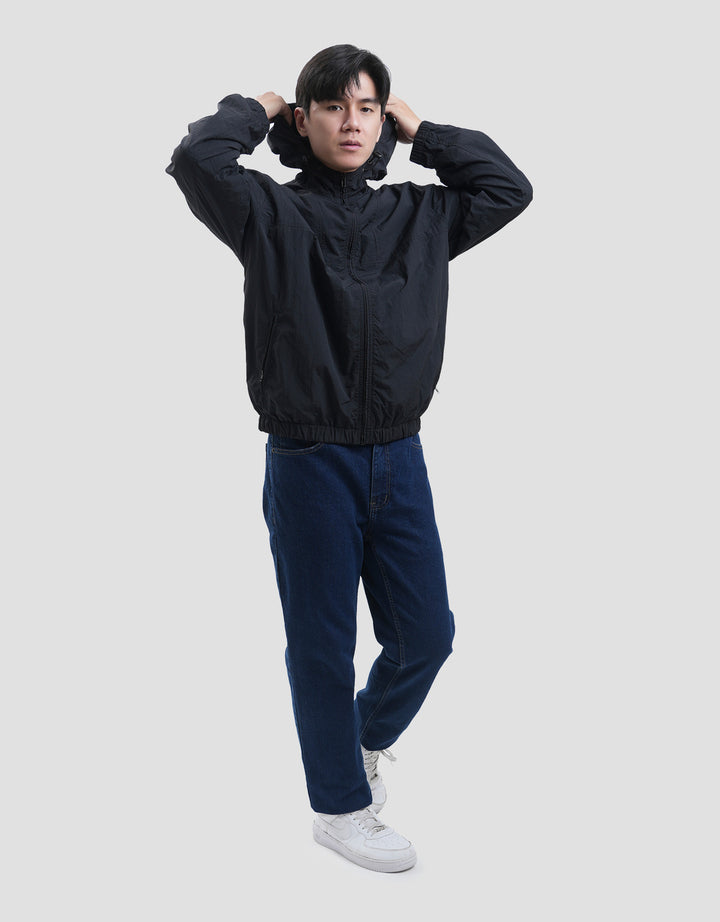 Nevada Regular Fit Cut And Sewn Zipper Jaket Pria