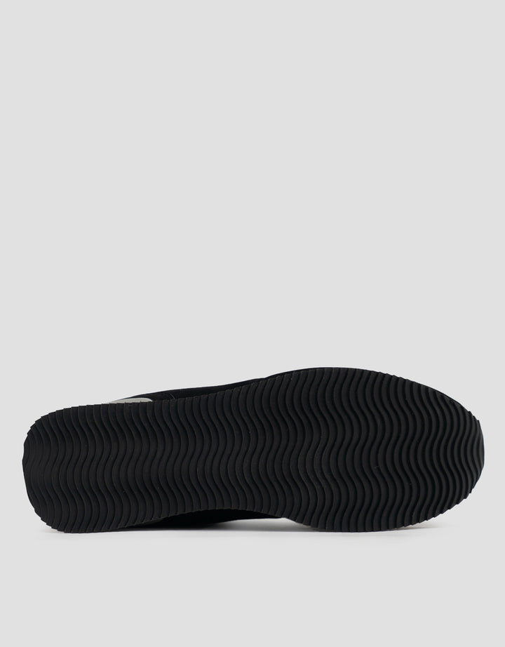 VOLO SEPATU SNEAKERS VI-HL01 PRIA