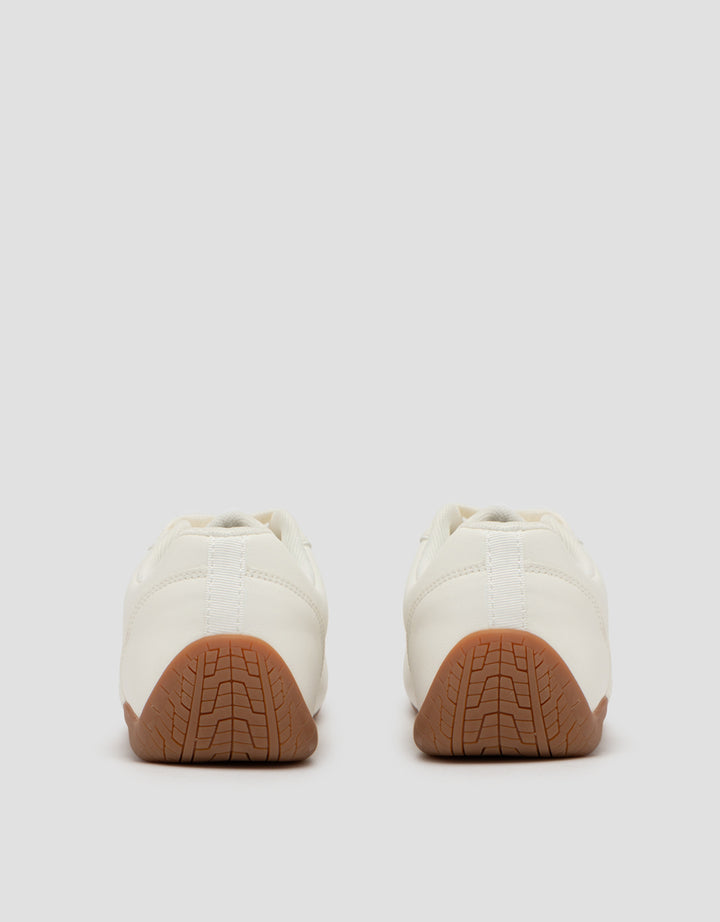 VOLO SEPATU SNEAKER VI-AP01 PRIA