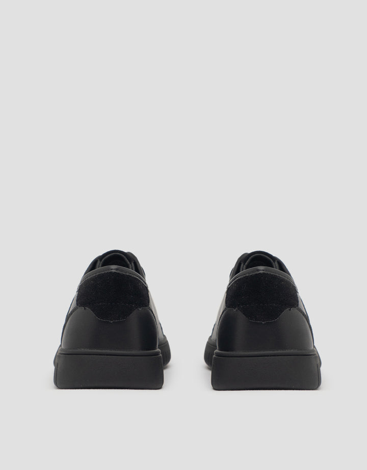 VOLO SEPATU SNEAKERS VI-AP03 PRIA