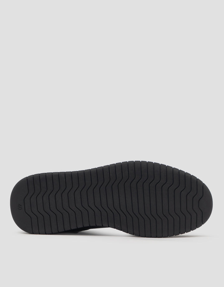 VOLO COMFORT SEPATU SNEAKERS  VI-AP04 PRIA