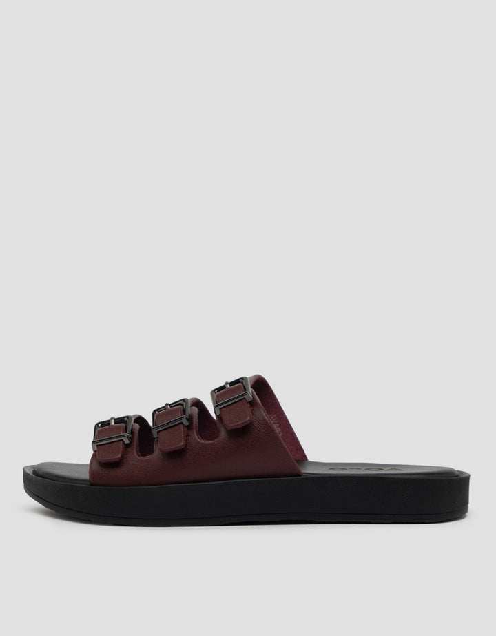 VOLO SLIP ON TRIPLE BUCKLE SANDAL FLAT AVA02 WANITA