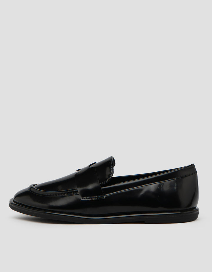 VOLO SLIP ON SEPATU YOKO WANITA