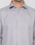 Cole Slim Solid Texture Kemeja Lengan Panjang Pria