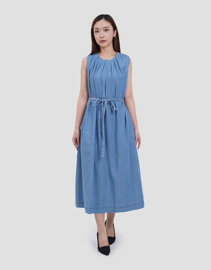 Suko Sleeveless Pleated Neck Dress Denim Wanita